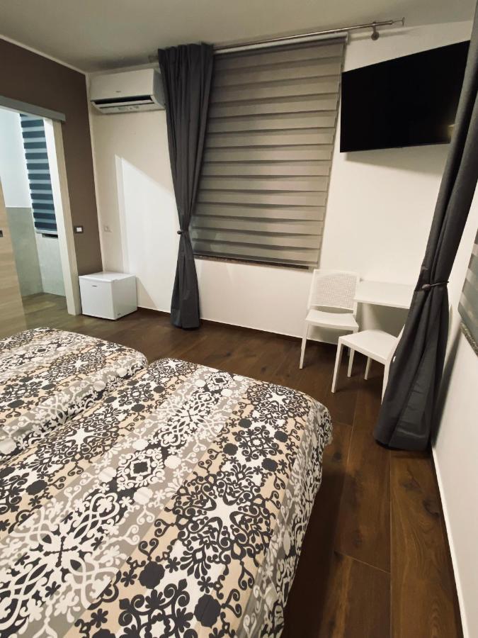 Affittacamere Da Jasmina Venzone Exterior foto
